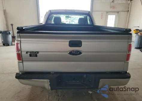 2010 Ford F150 z USA, uszkodzony, nr VIN 1FTMF1CW1AKA50174